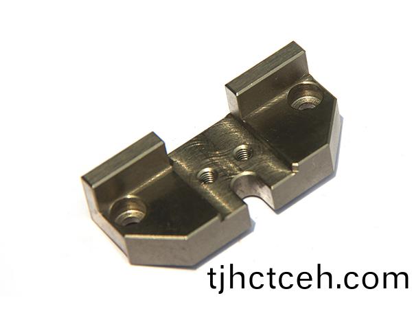 CNC零(ling)件(jian) CNC零(ling)件(jian)